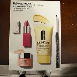 Clinique Fan Favorites Set with Yellow Packaging